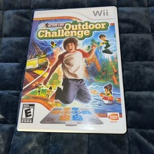 Wii Outdoorr Challenge 
Used